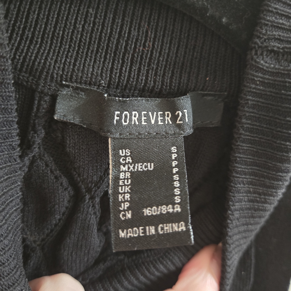 Forever 21 Black Mock Neck Textured Bodysuit Size Small Sleeveless Fitted - Picture 3 of 3